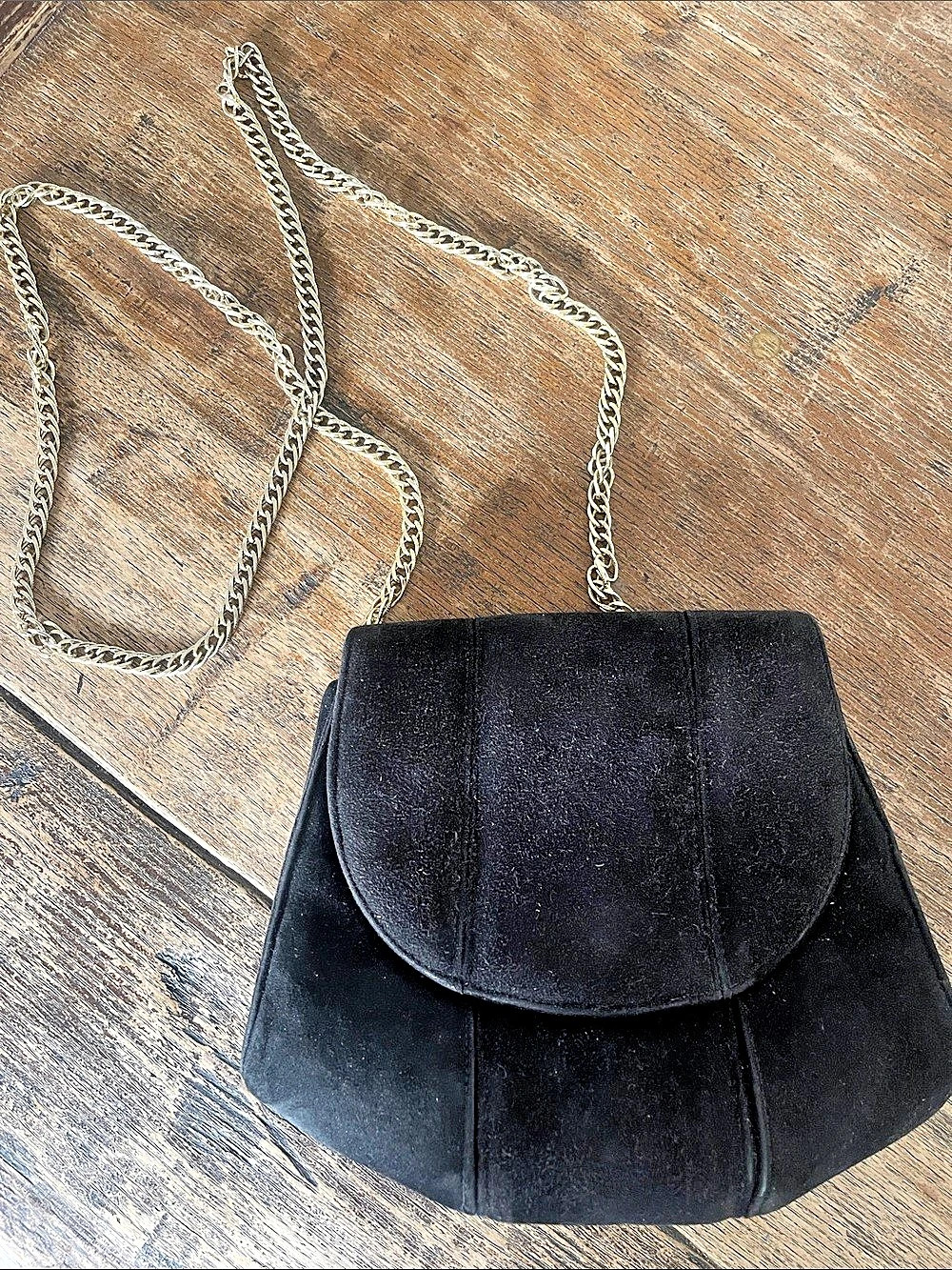 I. Imagnin Design Studio Black Shoulder Bag with Chain